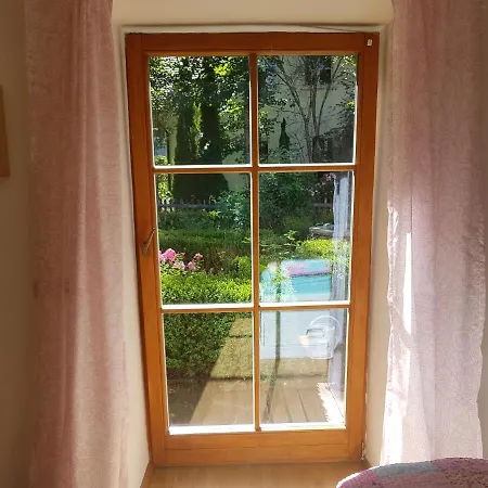 Martina's Place 3*